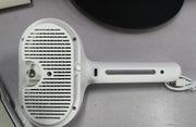 Spazzola Autopulente per Cani e Gatti con Nebulizzatore Integrato